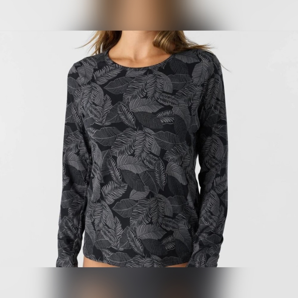 Hang Ten Black and Gray UV Protection Top Size L.